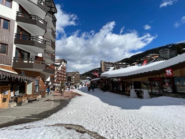 Appartement La Tania 2 Pieces Garage Dans Chalet Pied Pistes Zewnętrze zdjęcie
